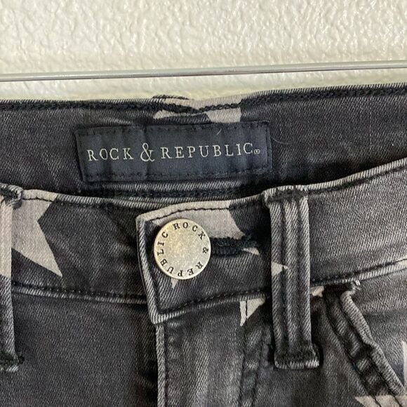 Rock & Republic- Black star shots- mid rise- Size 8 - Picture 3 of 8